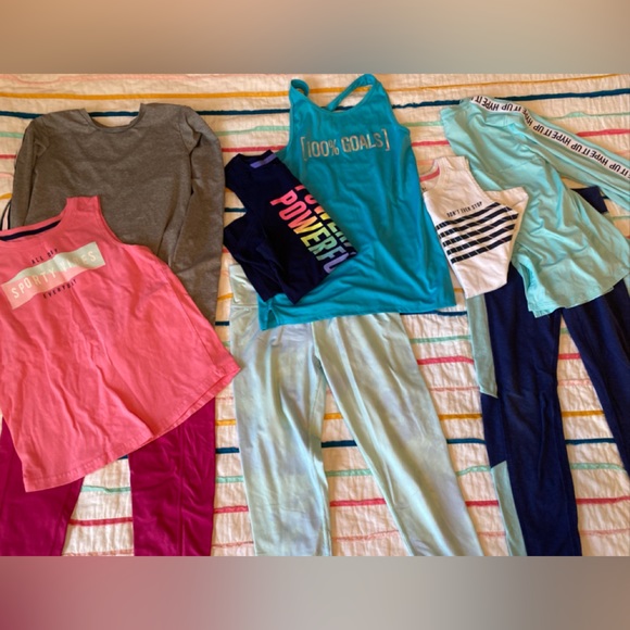 Lot Of 9 Girl's size 10/12 Activewear Sets Tanks Leggings Capri Tops - Picture 1 of 16